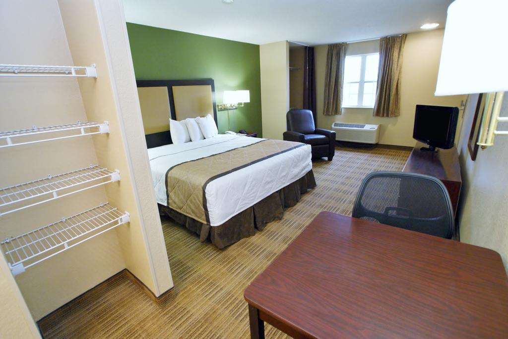 เอ็กซ์เทนด์ สเตย์ อเมริกา แนชวิลล์แอร์พอร์ต Hotel ภายนอก รูปภาพ